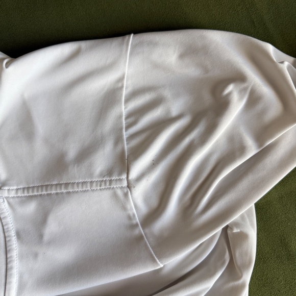 Patagonia Capilene Cool Daily Longsleeve Top in White (Size M) - Picture 7 of 8